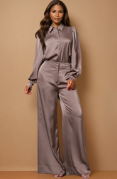 GG4012 Mocha Solid Button Down Top