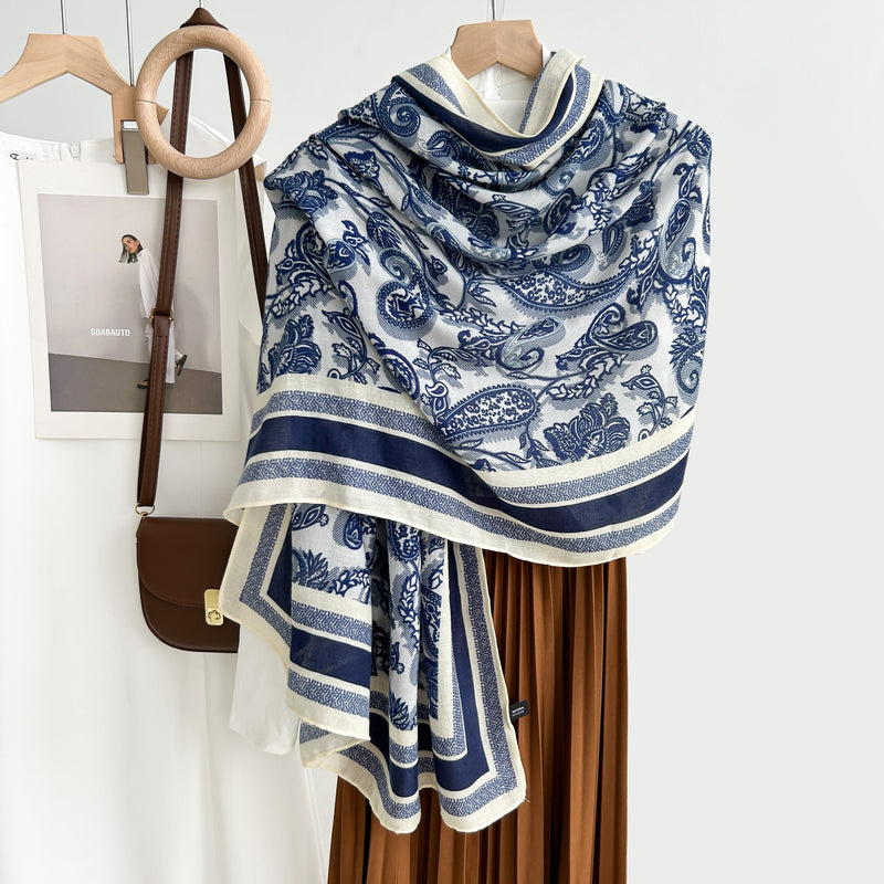 H3054 Blue Paisley Scarf