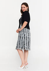 GG3035 Black Contrast Pleated Midi