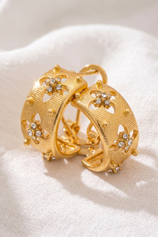 H3212 Cutout Flower Hoop Earrings