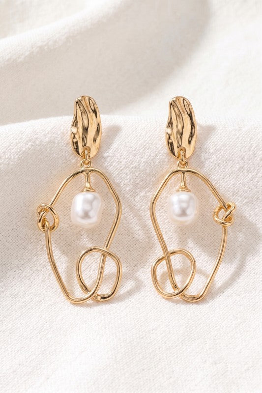 H3211 Gold Abstract Wire Knotted Earrings
