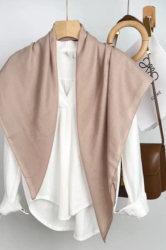 H3061 Taupe Scarf