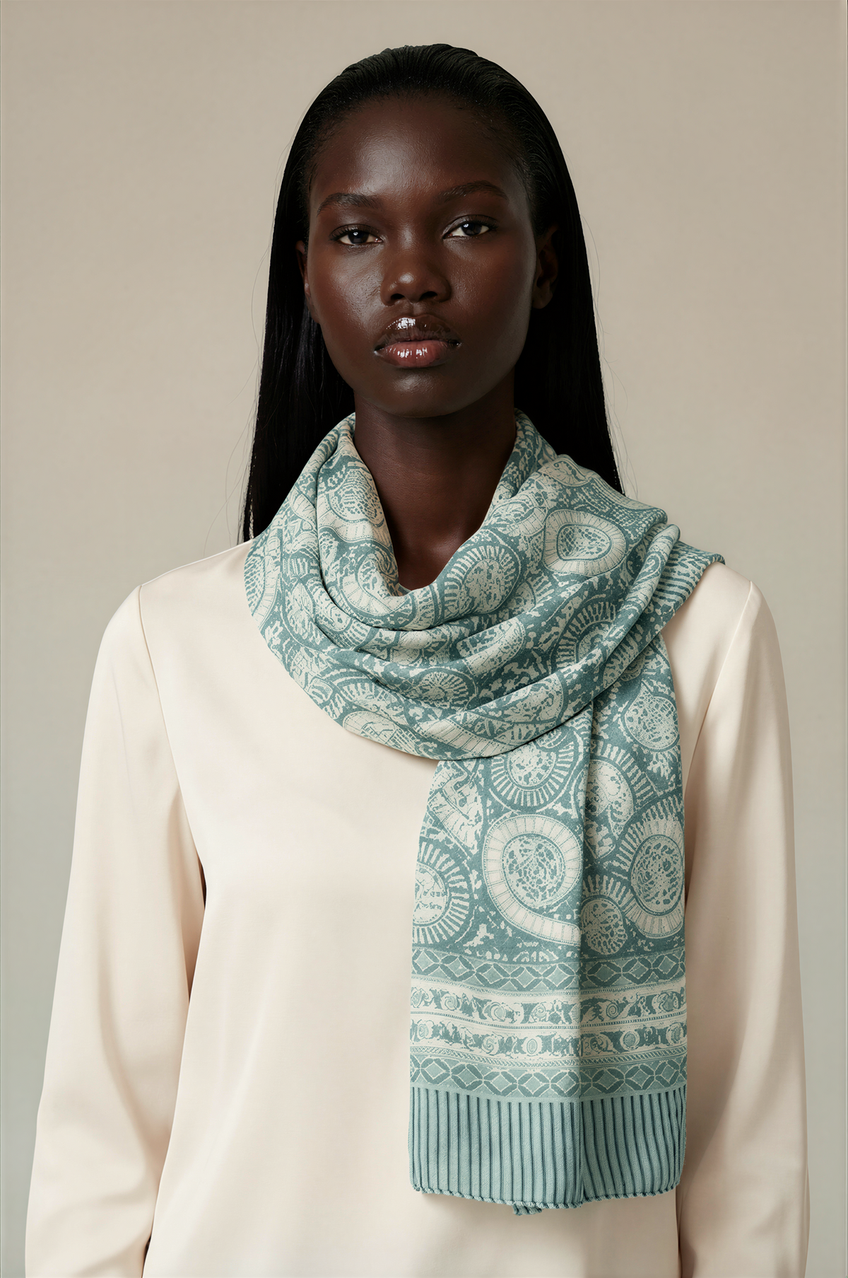 H3059 Green Printed Scarf