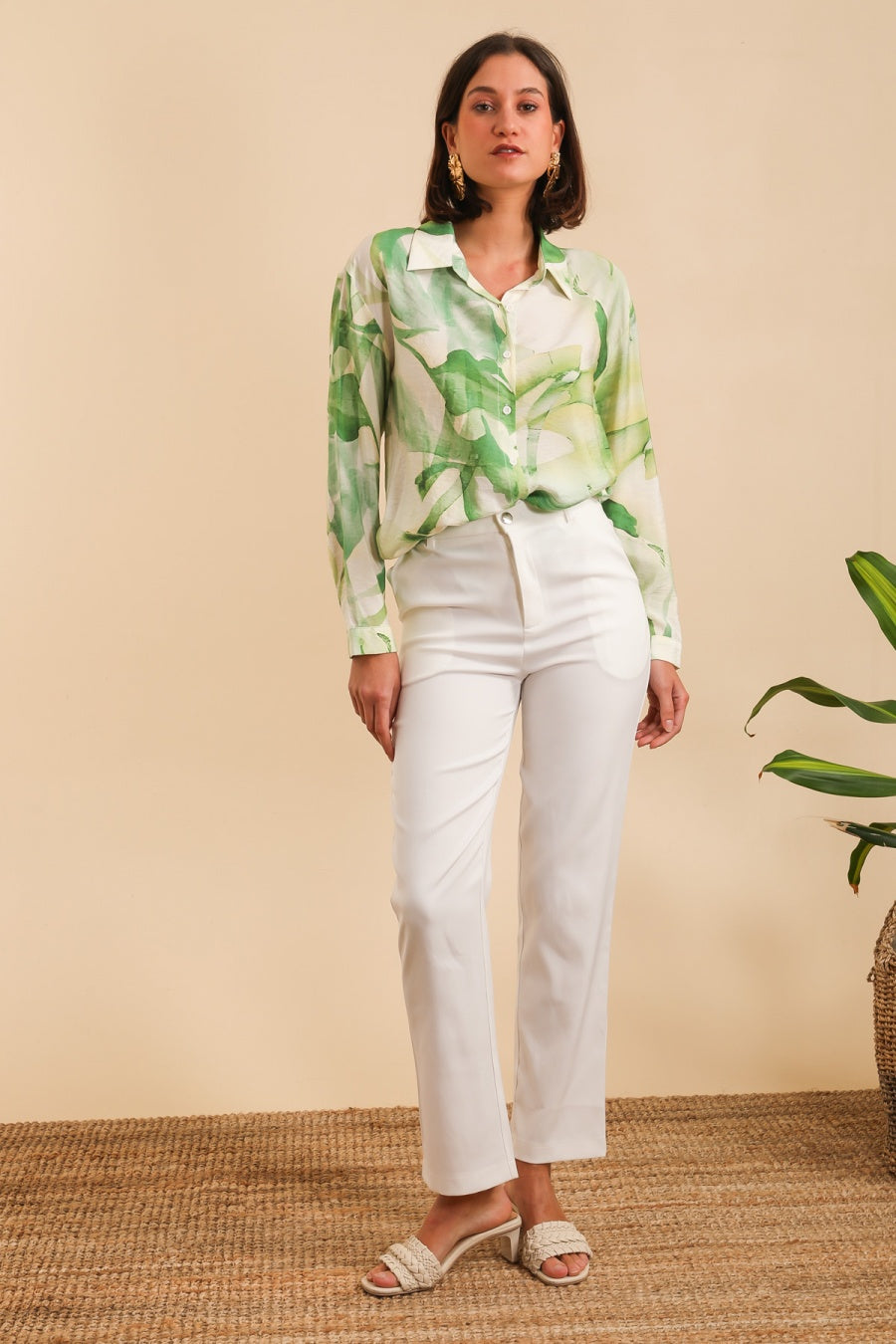 GG1097 White Pants