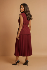 GG3408 Burgundy Pleated Skirt