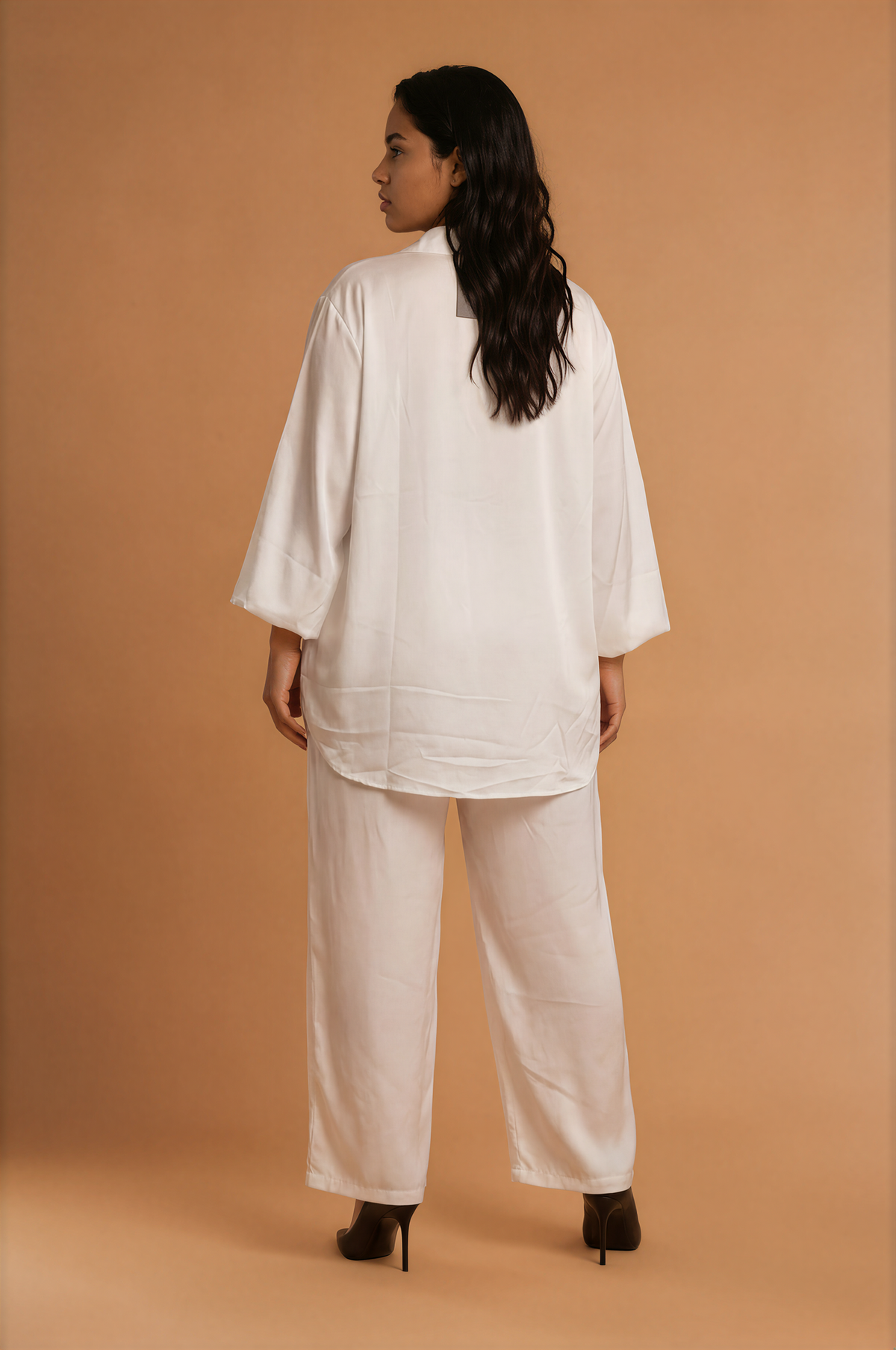 GGG5123 White Satin Pants