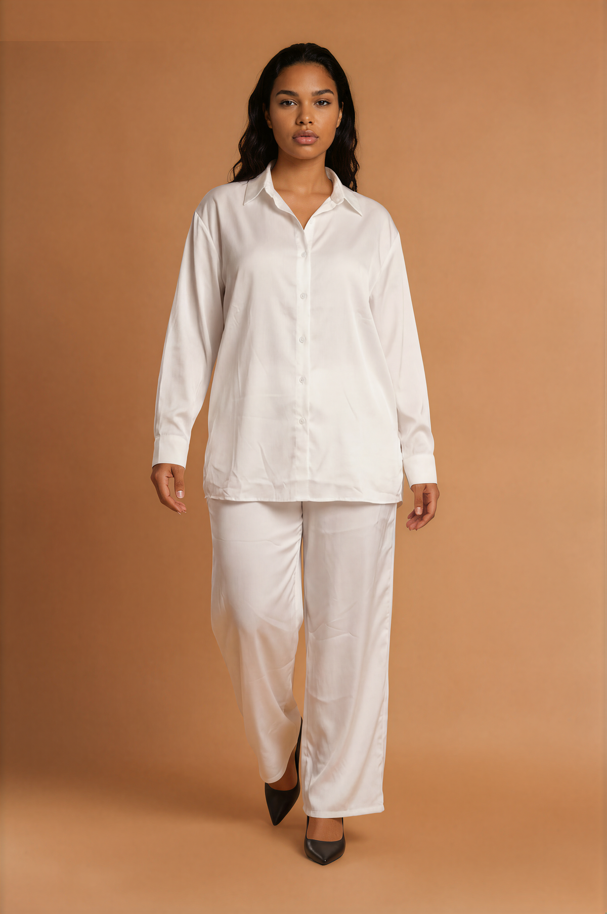 GGG5122 White Satin Shirt
