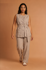 H2037 Sand Sleeveless Jacket