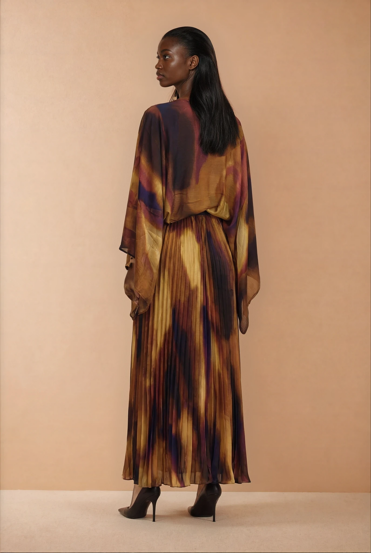 GG2100 Gold Print Pleated Skirt